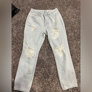 Size 3 refuge jeans “mom” “boyfriend” type style
